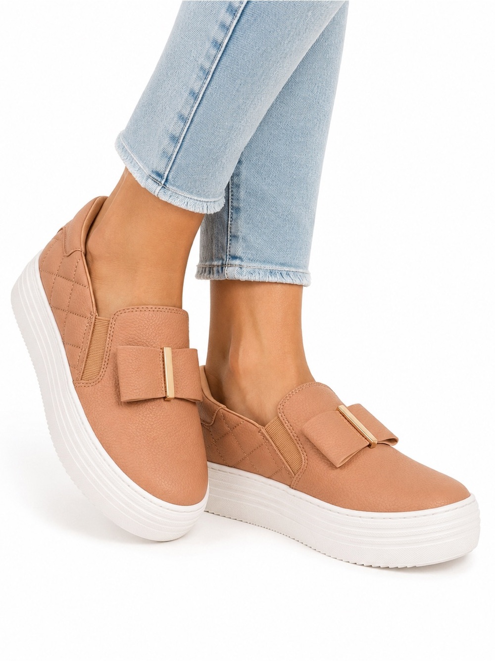 NWT Joy Size 8 Women's Tan Slip-On Platform Sneakers‎ with Bow